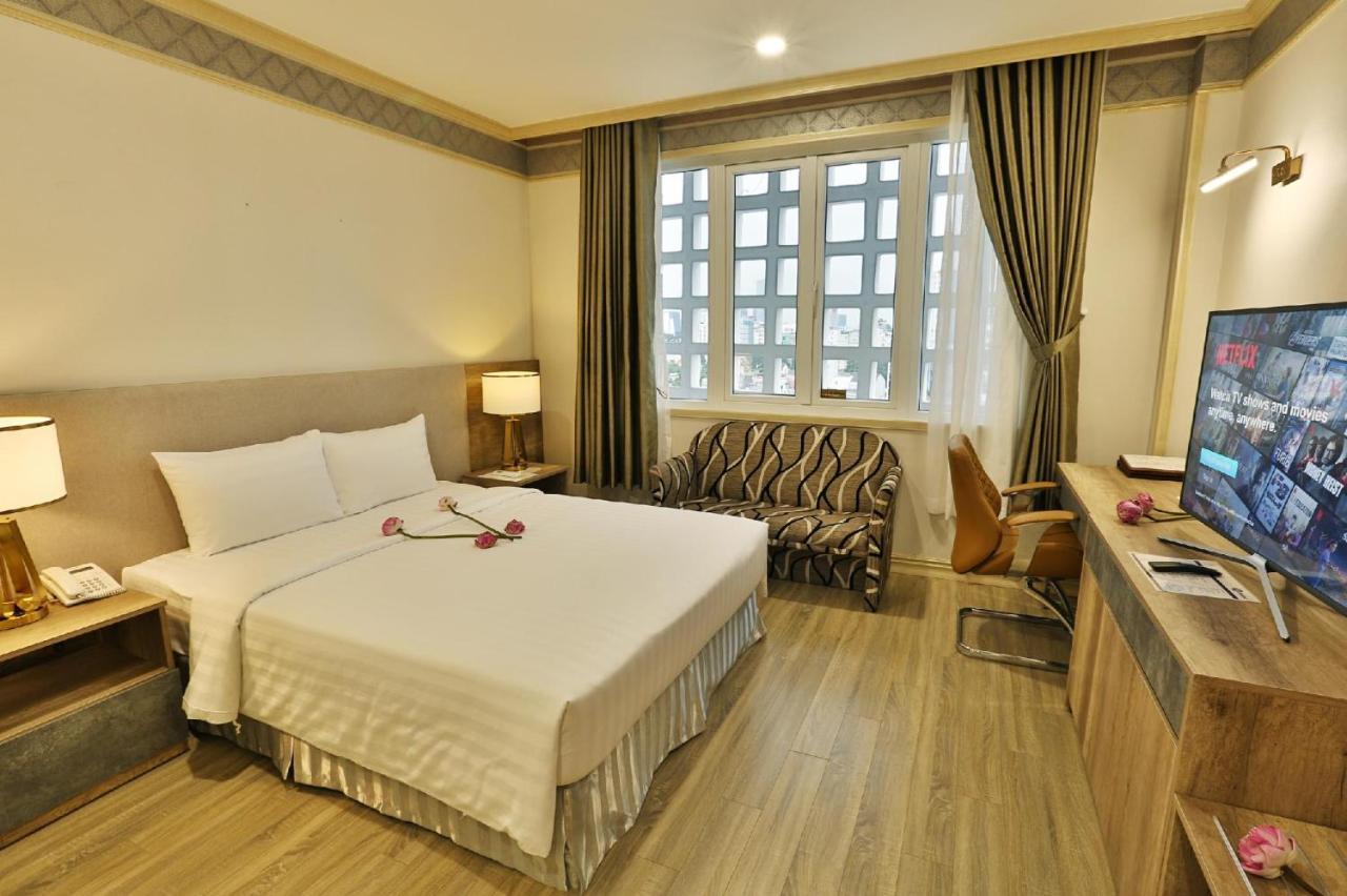 Lotus Saigon Hotel Ho Chi Minh City Bagian luar foto