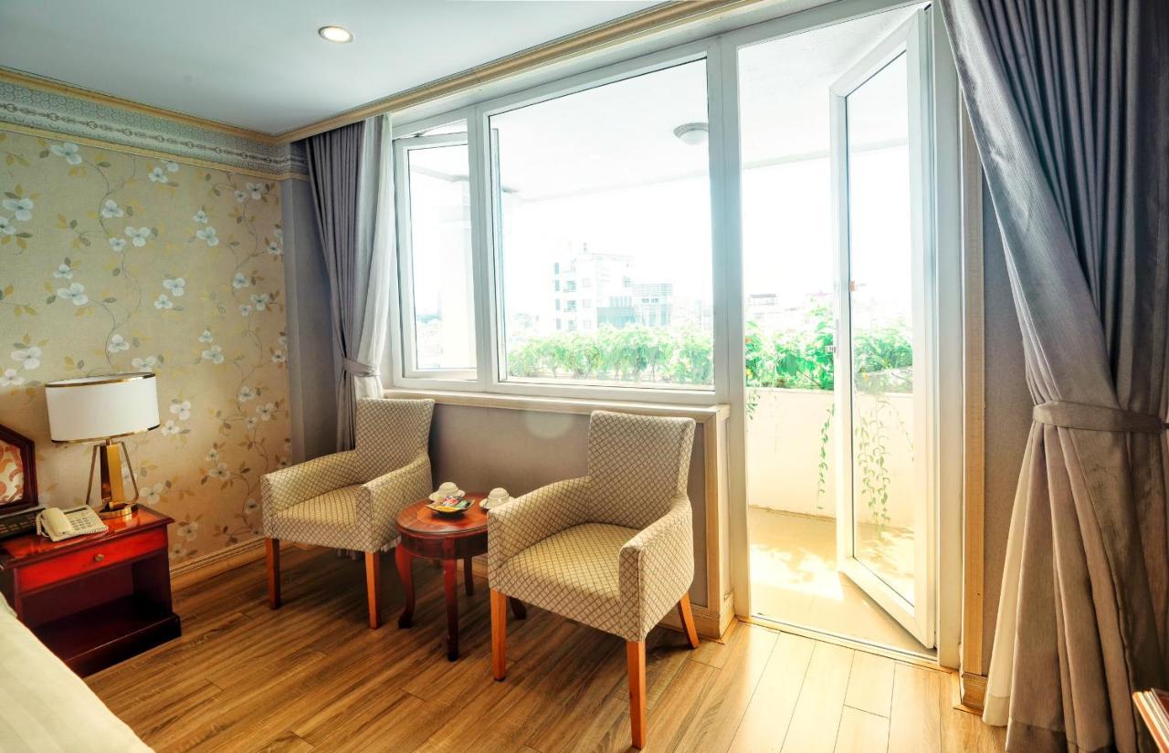 Lotus Saigon Hotel Ho Chi Minh City Bagian luar foto