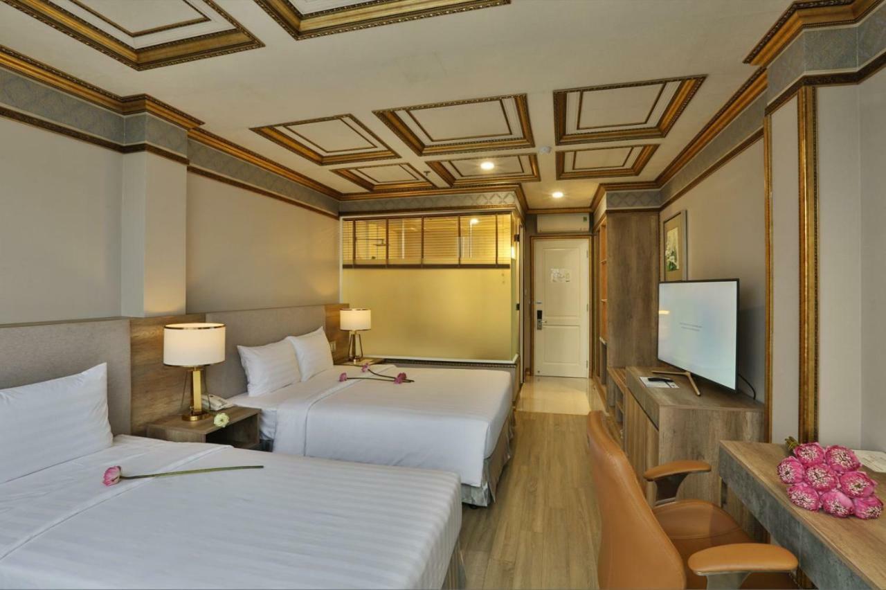 Lotus Saigon Hotel Ho Chi Minh City Bagian luar foto