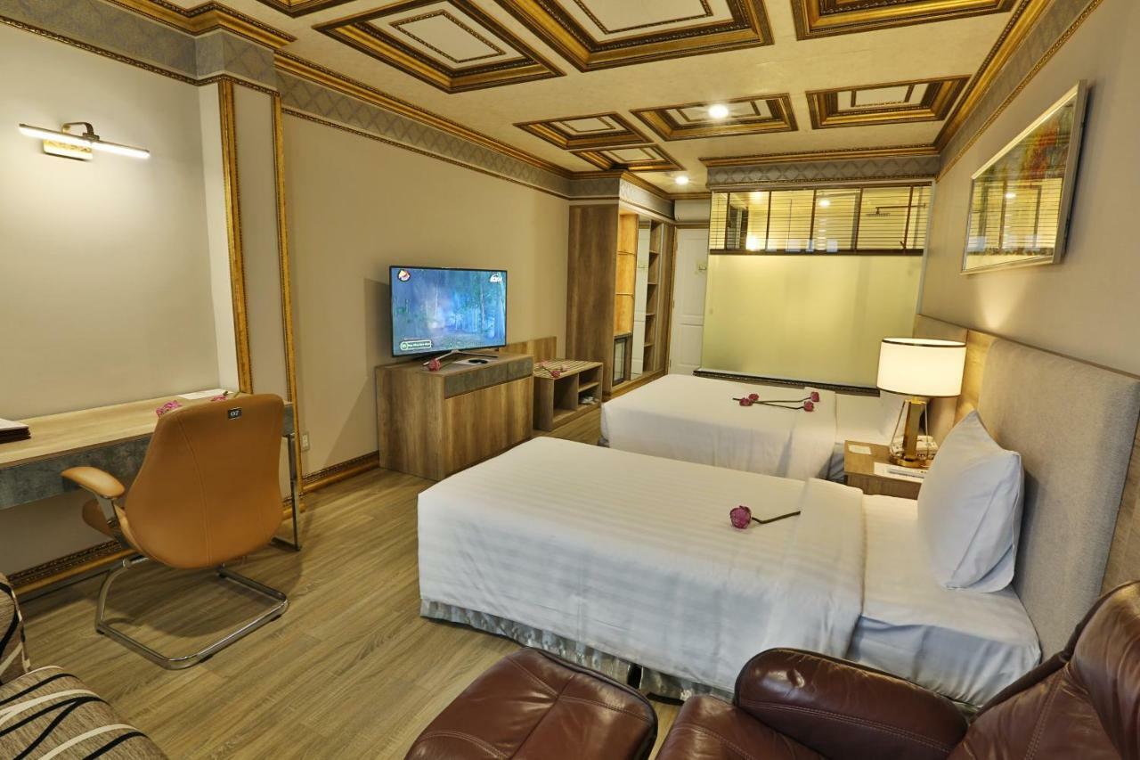 Lotus Saigon Hotel Ho Chi Minh City Bagian luar foto